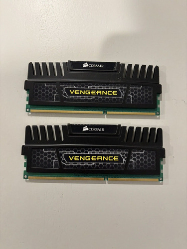 Memoria Ram Corsair Vengeance Ddr3 4gb 1866mhz Con Disipador