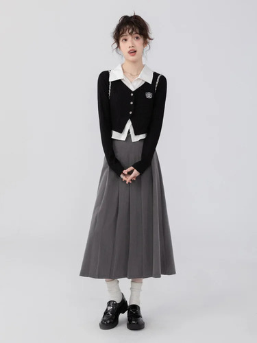 Camisa De Mujer Falsa De Dos Piezas Con Insignia De Estilo U