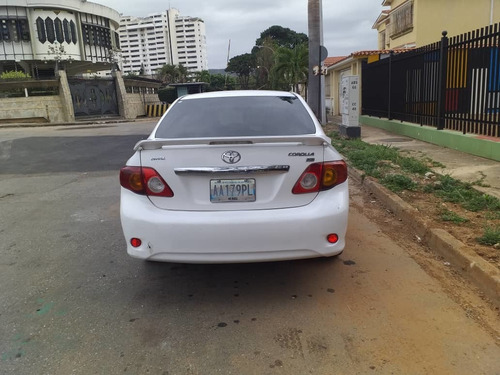 Toyota Corolla Gli 2011