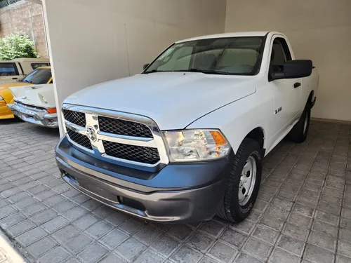 RAM ST 3.7 1500 Regular Cab 3.6 4x2 At