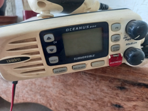 Radio Marino Uniden (Usado)