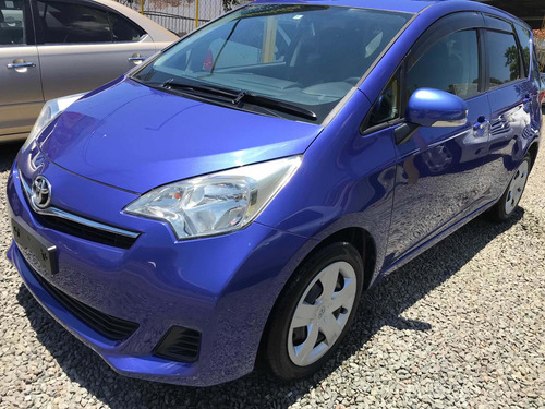 Imagen 4 de 12 de Toyota Ractis 1.3 Automática