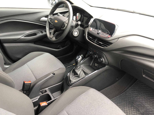 Imagem 5 de 8 de Chevrolet Onix 1.0 Flex Manual