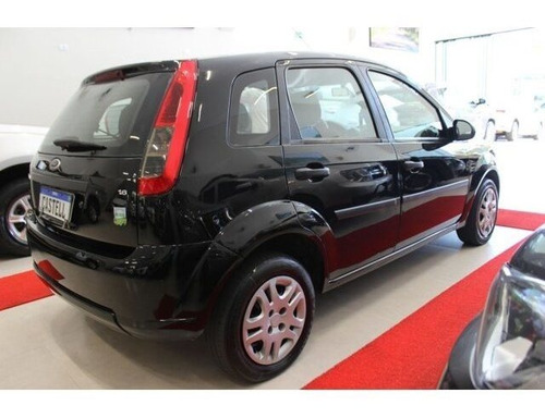 Imagem 6 de 9 de Ford Fiesta 1.6 Rocam 8v Flex 4p Manual