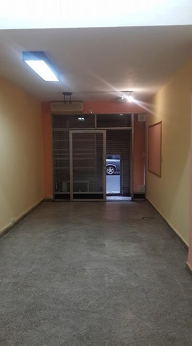 Imagen 3 de 5 de Balvanera, Local Comercial Pascco 400, 3x10 Con Baño
