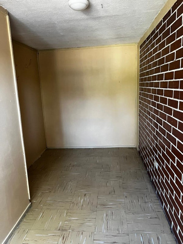 Vendo Amplio Departamento Recoleta