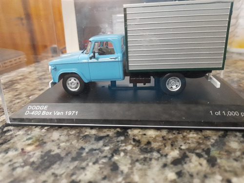 Dodge D-400van 1971 White Box 1/43