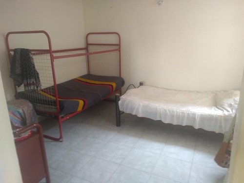 Imagen 18 de 21 de Vendo Casa De 3 Pisos Muy Serca A La Via Principal .