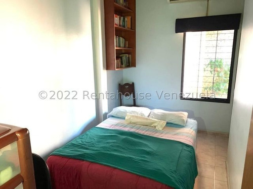 Imagen 8 de 30 de Casas En Venta En Villa Roca Cod # 23-9822 Negociable! Información Comunícate 412-1498654 Katty Vasquez. Mejor Precio, Oportunidad, Inversión, Moderna, Remodelada, Amplia, Espaciosa,hermosa!!!!!!!!!