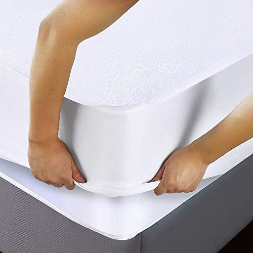 Protector De Colchon Blanco California King Size Microfibra