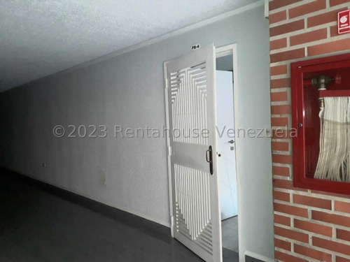 *jl/ Tu Nuevo Hogar Espera!bello Apartamento Semi-amoblado En Venta. Zona Centro-oeste Barquisimeto Lara, Venezuela /josé López/ # 25-7042 / 82 M²