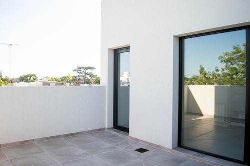 Imagen 11 de 19 de Venta - Departamento Zona Centro - Luján - 2 Ambientes