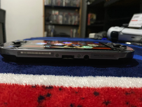 Ps Vita Fat Seminuevo (Usado)