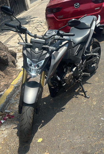 Moto Deportiva Único Dueño En Excelentes Condiciones