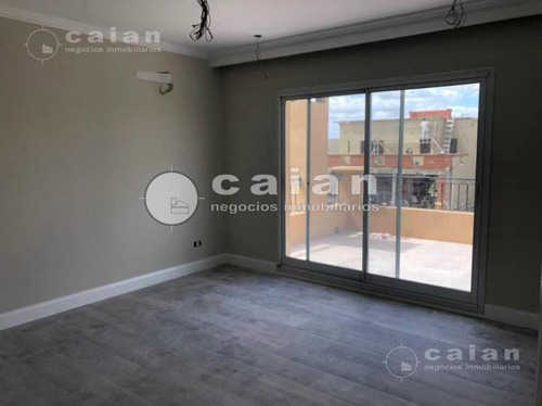 Imagen 10 de 26 de Casa De 4 Ambientes, Estudio Y Dependencia Sobre Lote Interno En Las Tipas, Nordelta