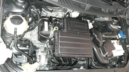 Volkswagen Suran 1.6 Imotion Highline 110cv
