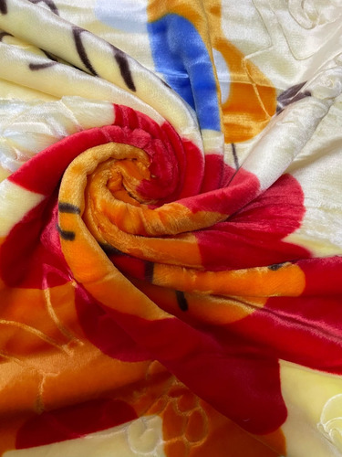 Cobertor Cunero Para Bebe 100x120cm Extra Suave Calientito León Amarillo Lisa