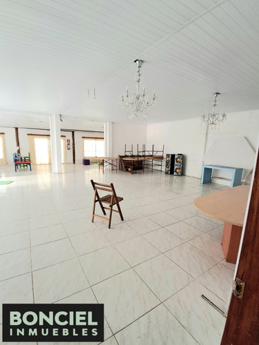 Linda Chacra 4,5hs Con Casa Y Gran Salon De Eventos