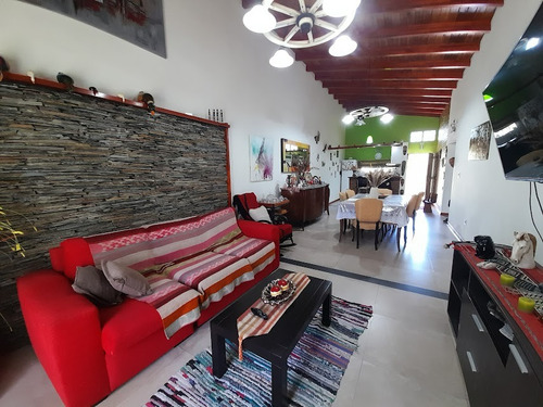 Casa En Venta En Pueblo Ester Naturaleza Y Confort