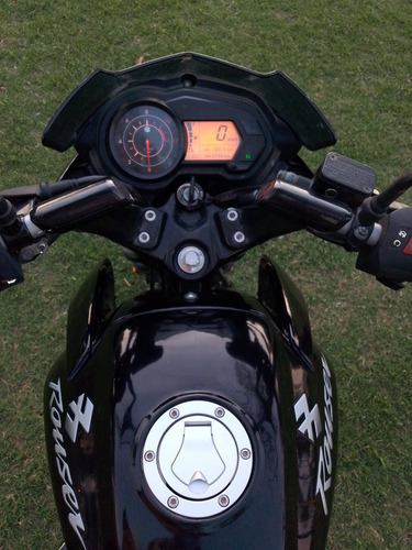 Bajaj Rouser 135 Modelo 2015
