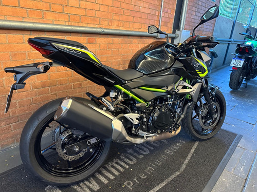 Kawasaki Z400