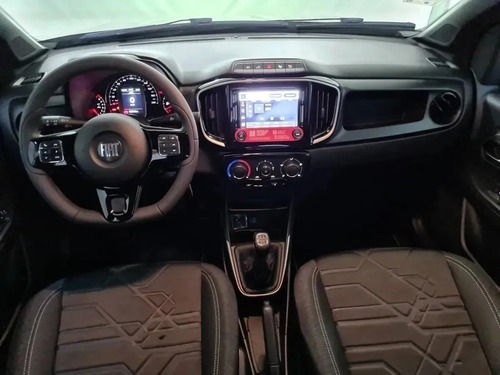 Imagen 20 de 25 de Fiat Strada Volcano Full 0km Permuta Llave Por Llave Usado B