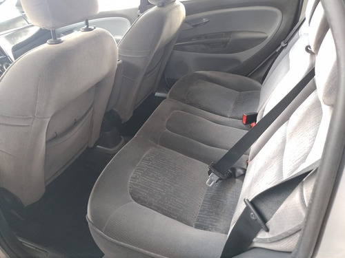 Imagem 13 de 13 de Fiat Linea 1.8 Hlx 16v