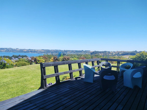 Casa En Venta Con Hermosa Vista Al Lago Y Volcanes Frutillar