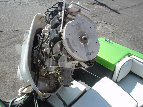 Lancha Grande Marca Vip Linea V19 Vixen Motor Evinrude Gran