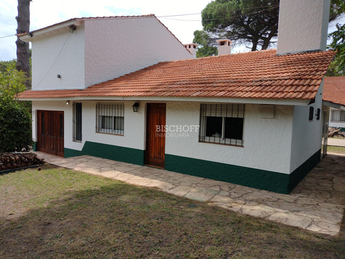 Venta En Block De 3 Casas En Zona Centro, Todos Los Servicios