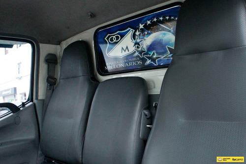 Hino Dutro Pro 300 4.0 Diesel Modelo 2020