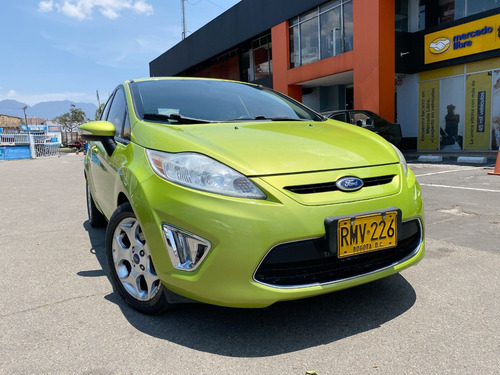 Ford Fiesta 1.6 Hatchback Mecánica