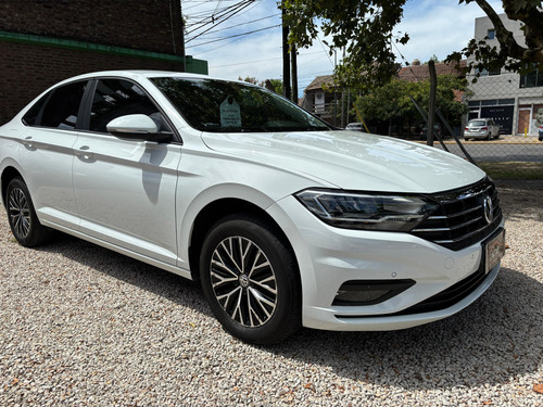Volkswagen Vento 1.4 Comfortline 150cv At
