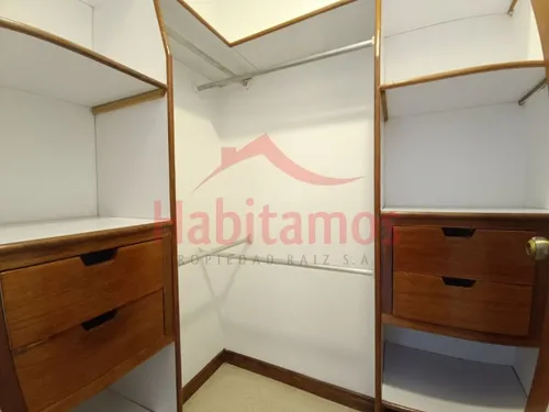 Apartamento En Arriendo En Medellín - Laureles Cod 68287