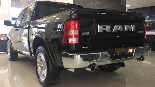 Imagen 8 de 16 de Ram 1500 Laramie 4x4