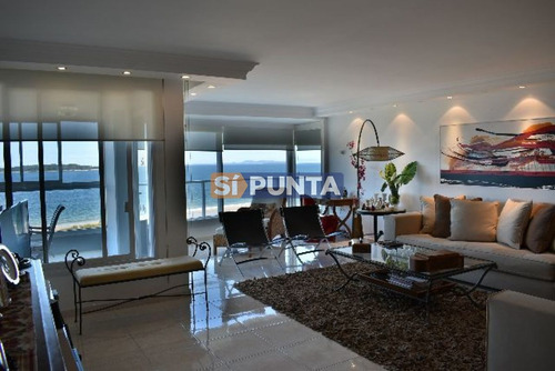 Imagen 3 de 12 de Apartamento Con Vista Al Mar