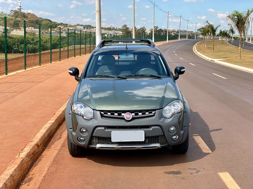 Fiat Strada 1.8 Mpi Adventure Ce 16v Flex 2p Manual