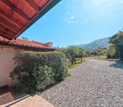 Casa En Venta En Cascadas, 3 Dormitorios A 10min De La Villa De Merlo
