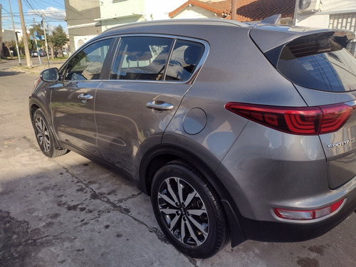 Imagen 4 de 25 de Kia Sportage 2018 2.0 Crdi Ex At 4x2