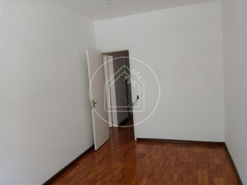 Apartamento - Ref: 870007