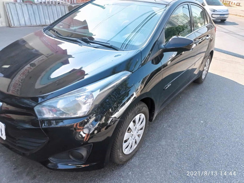 Imagem 1 de 5 de Hyundai Hb20s 2014 1.0 Comfort Plus Flex 4p