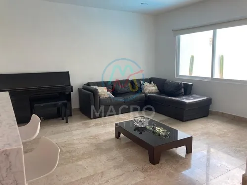 Casa En Venta En Jardines De Tlayacapan