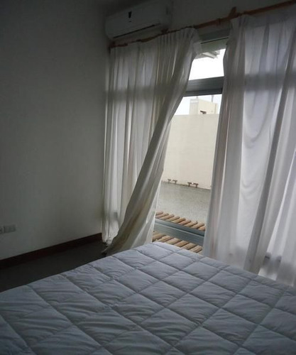 Apartamento En Venta De 1 Dormitorio En Manantiales