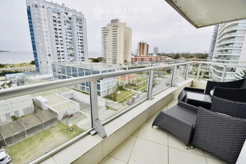 Apartamento En Alquiler Playa Mansa 3 Dormitorios Seasons