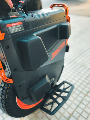 Imagen 3 de 10 de Monociclo Electrico Inmotion V13 Ultimo Modelo Eco Alsina
