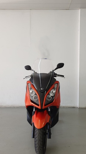 Imagem 3 de 8 de Kymco Downtown 300i Abs 2019/2020 - Dipe Motos Yamaha