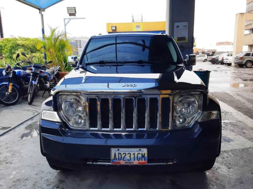 Imagen 2 de 13 de Jeep Cherokee Limited 2011 4x2 Automático
