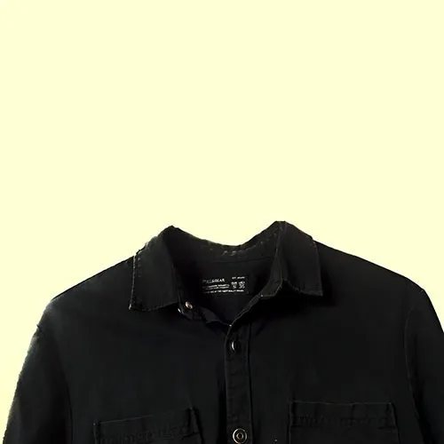 Camisa negra hombre pull and bear new arrivals