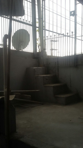 Imagem 7 de 12 de Aluga-se Casa Jd. Ondina