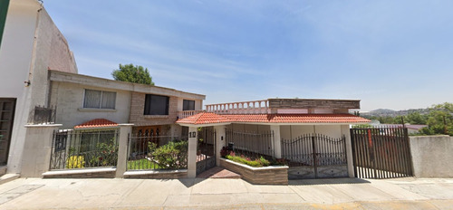 Casa En Venta De Dos Niveles Ubicada Colonia Las Arboledas DeLG Cdad Lopez Mateos